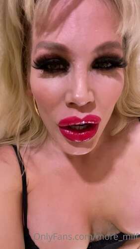 Rebeccamoreuk – 13 03 2021 2053918600 – Evening 1920p - Cover