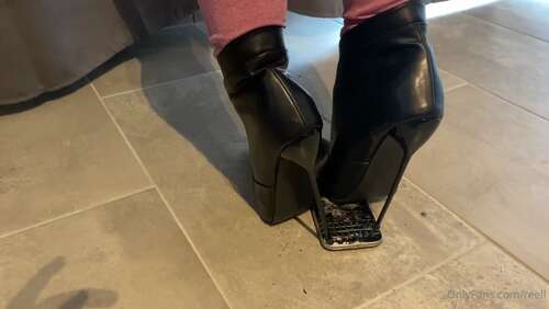 Reell – 21 03 2022 2399366411 – This Is What Happens To Cell Phones When You Watching Porn All Day Instead Of Being A Usef 1080p - Cover