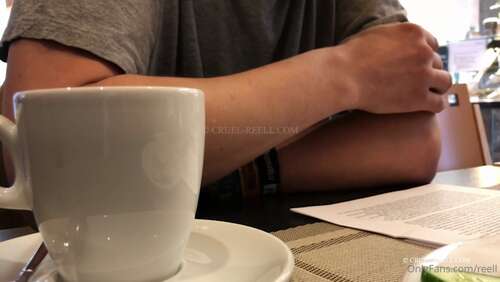 Reell – 13 04 2022 2423678091 – Public Humiliation Slaveapplication Faceslapping 1080p - Cover