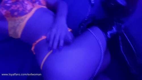 Evilwoman - Sensual Pussy Smelling And Boots Worship In Neon Lights 720p - Cover