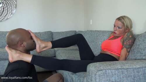 Foc – Bella’S Foot Gagging 1080p - Cover