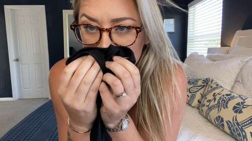 LauranVickers - Step Mommy s Panties Turn Me On 1080p - Cover