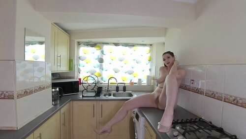 Jimmydraws – Ivy Rain – Convince You To Cheat 1080p - Cover