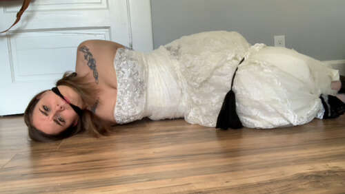 Nina Crowne – Damsel in Distress 1080p - Cover