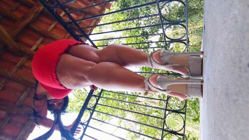 Monicasanthiagoxxx – Work Of Feet And Legs 1080p - Cover