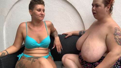 RoxanneMiller – smoking and burping 1080p - Cover