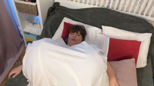 RoxanneMiller – At night BE 1080p - Cover