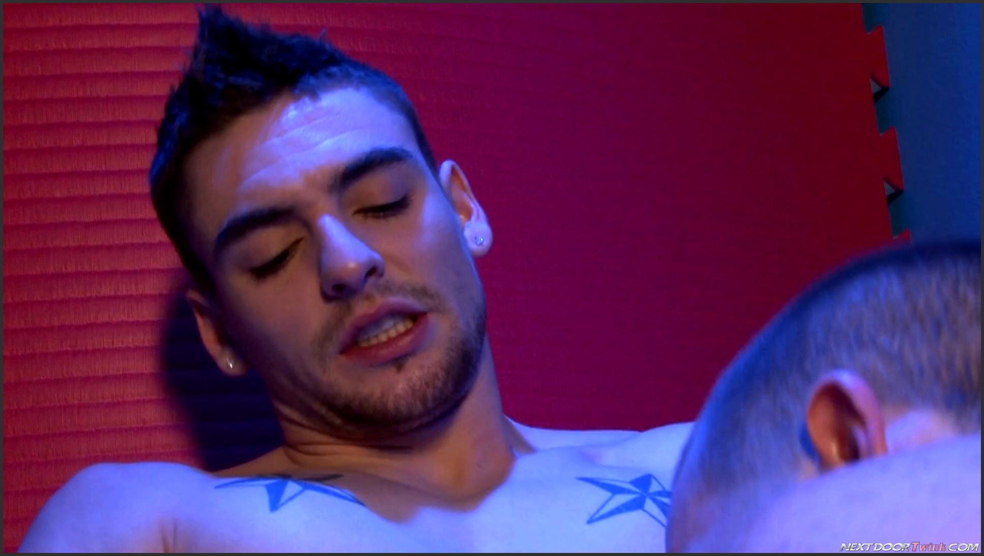 [NextDoorTwink.com] No Stalling (Johnny Torque, Anthony Price) [1080p]