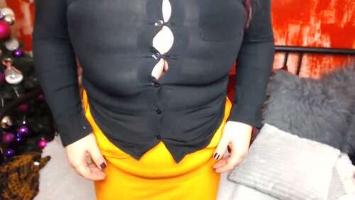 RoxanneMiller – Your Gf s shirts are popping 1080p - Cover