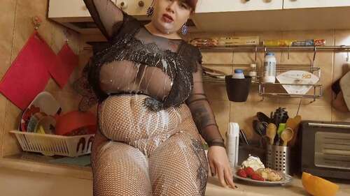 RoxanneMiller – Your birthday 1080p - Cover