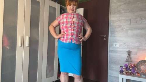 RoxanneMiller – Homewrecker pops buttons Teaser 1080p - Cover