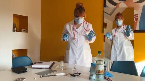 RoxanneMiller – Shy Scientist goes Giantess 1080p - Cover