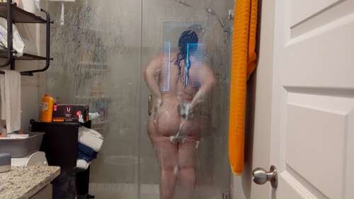 VioletWanderer – Watch Me Shower Part 2 Electric Boogaloo 1080p - Cover