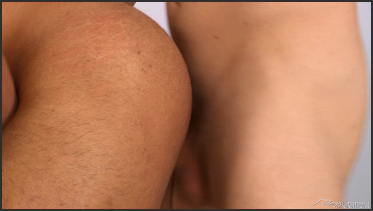 [FalconStudios.com] Heated 1 (Dorian Ferro, Gabriel Cross) [720p]