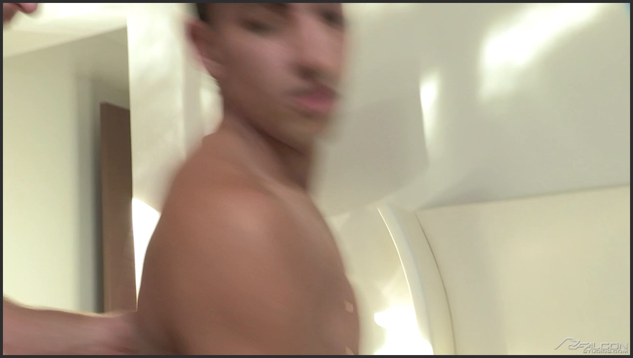 [FalconStudios.com] Property Lovers (Brent Corrigan, Alessandro Haddad) [720p]