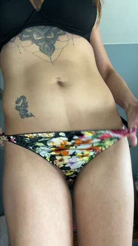 QueenMotherSoles – Satin Panty Tease 2160p - Cover