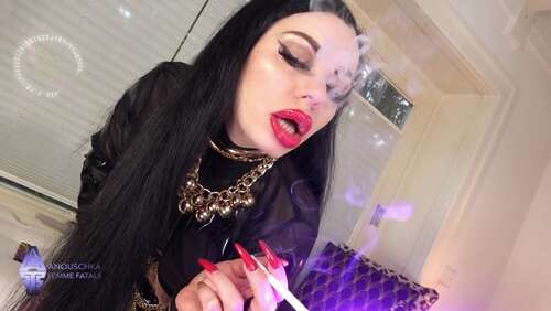 AnouschkaFemmeFatale – PURPLE CLOUDS OF SMOKE 1080p - Cover