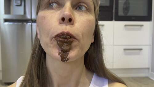 Wamgirlx – Chocolate Eating, Chocolate Spit And Chocolate Saliva 1080p - Cover