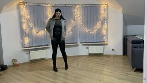 Kinky Navlia – Old Youtube Video #1 720p - Cover