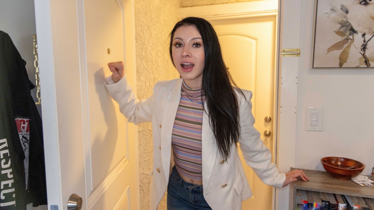 Reality Junkies - Little Puck [1080p]