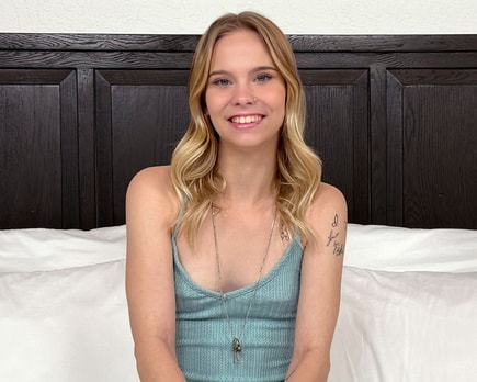 Ava - I Usually Make Guys Cum Quick FullHD 1080p