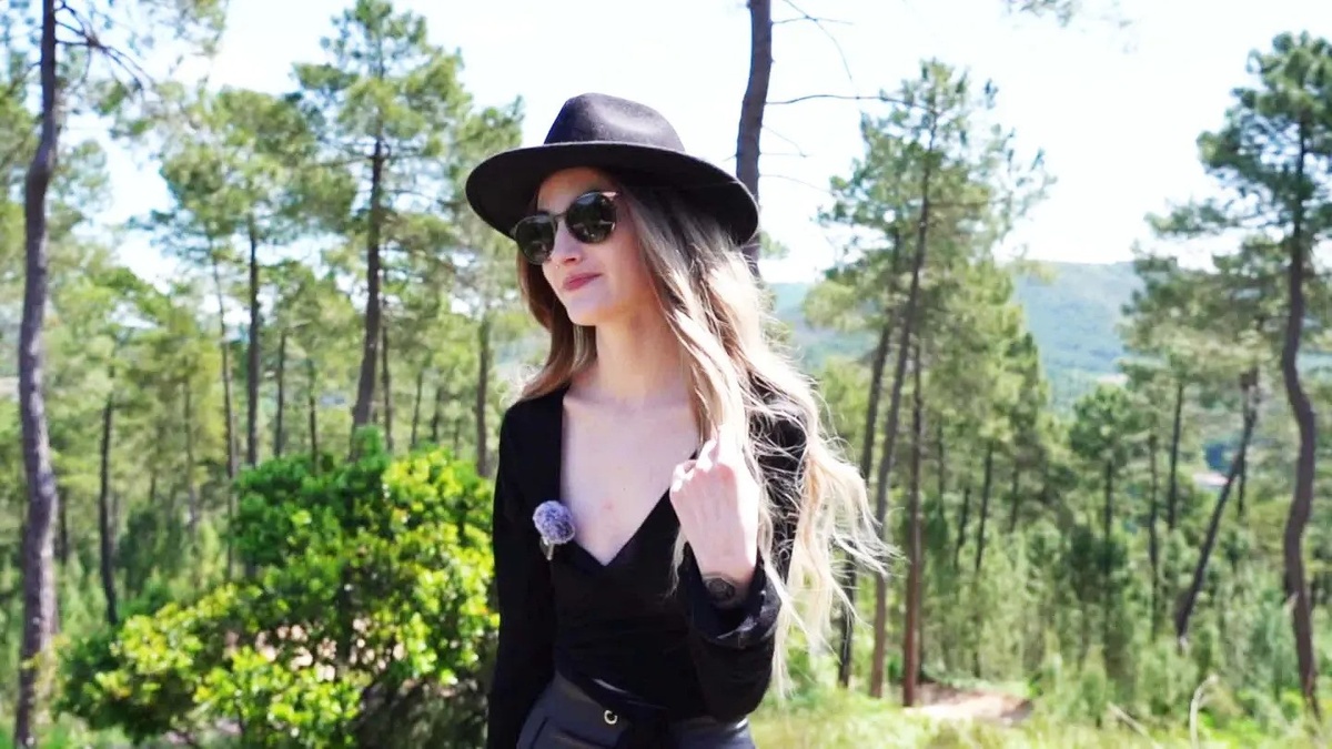 Jacquie Et Michel TV - Katya [1080p]