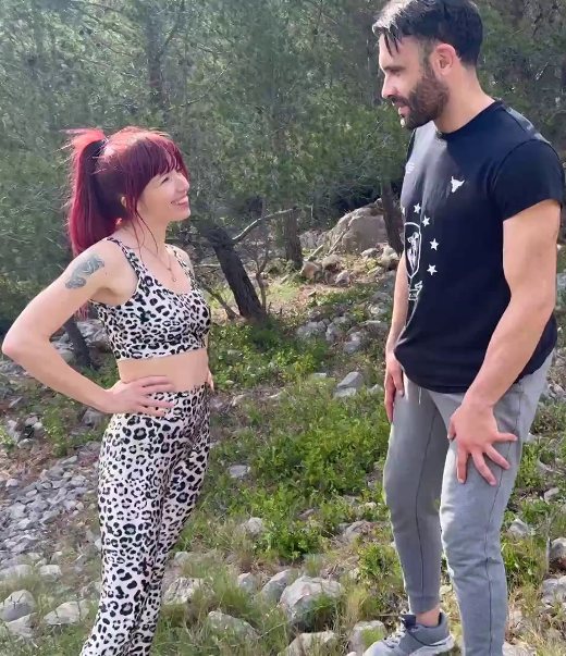 Chaarlène de Fréjus - Chaarlène improvises in front of a voyeur FullHD 1080p