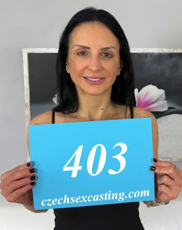 Vitoria Vonteese - Sexy Latina Makes Guy Very Hard In Casting FullHD 1080p