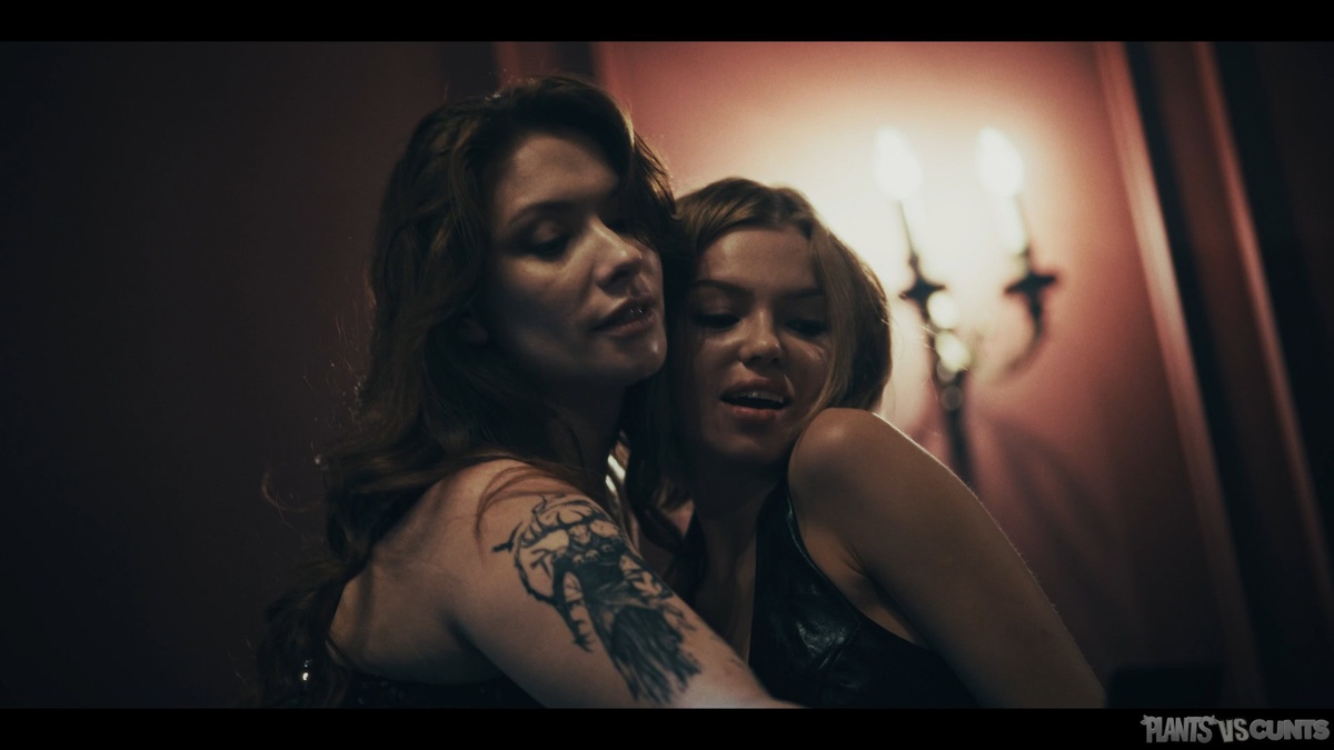 Plants Vs Cunts - Ashby Winter & Sata Jones [1080p]