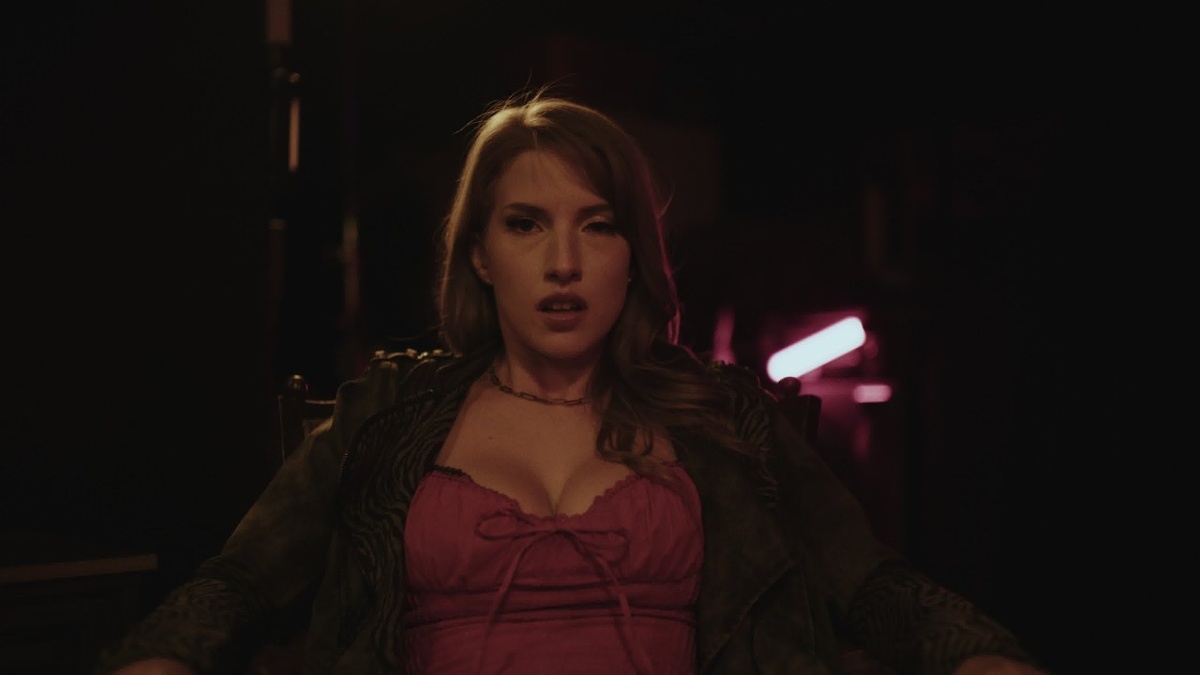 Elegant Angel - Octavia Red [1080p]