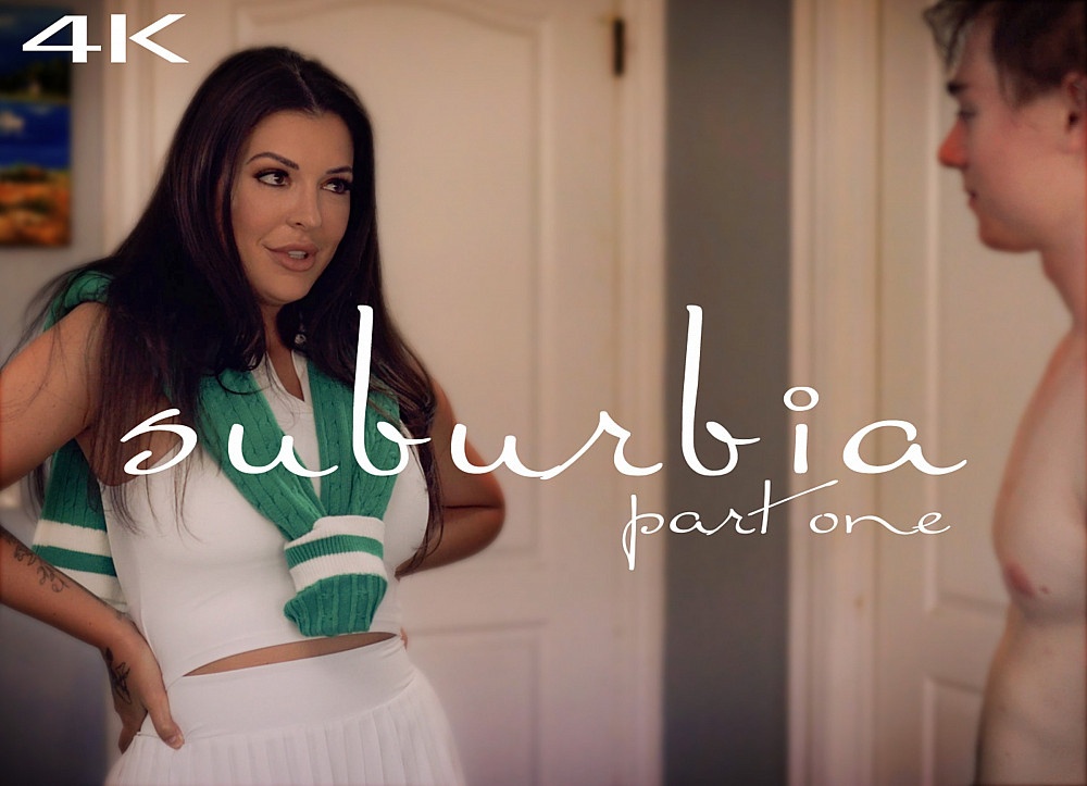 Missa X - Elizabeth Skylar [1080p]