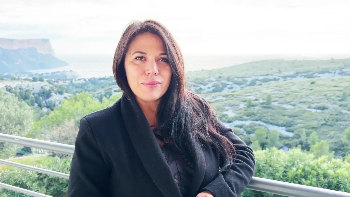 Jacquie Et Michel TV - Vicky [4K/1080p]