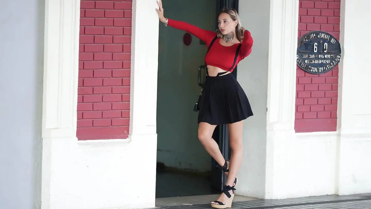 Jacquie Et Michel Elite - Chloe [4K/1080p]