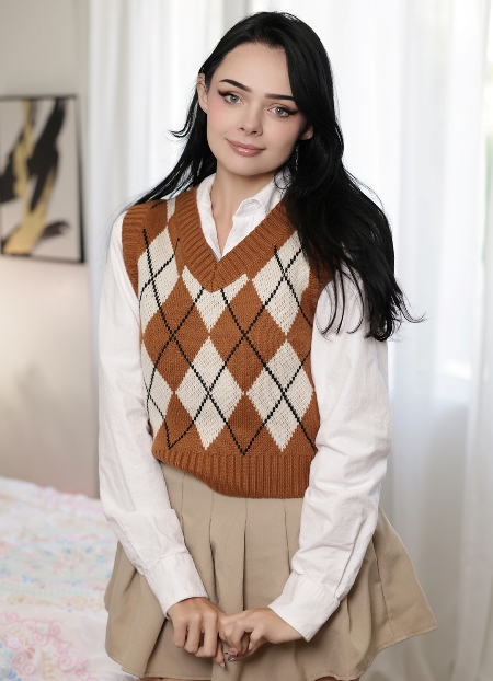 Bree Sky - "Please! I REALLY Need to Cum" - She Fucked the Whole School, But She Only Needed My Cock FullHD 1080p/HD 720p