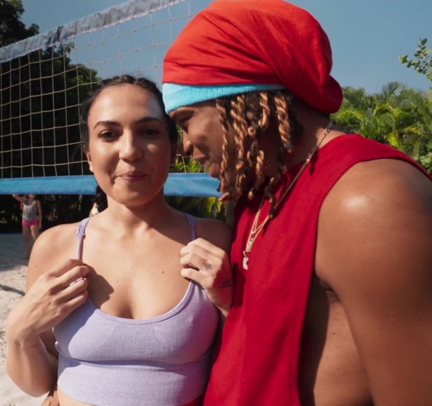 Mira Luv - Fun At The Park FullHD 1080p/HD 720p