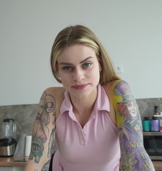 Alice De Liora - A heated dispute between couple goes with passion FullHD 1080p/HD 720p