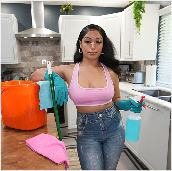 Princess Emily - Big Booty Maid Polishes My Knob FullHD 1080p/HD 720p