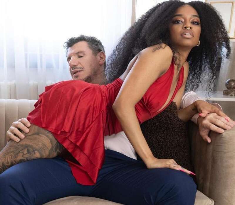Freaky Mariah - His mistress has a birthday treat, the tattooed nymph takes a doggystyle fucking from behind, and her tight, wet pussy feels so good that Denis creampies it FullHD 1080p/HD 720p