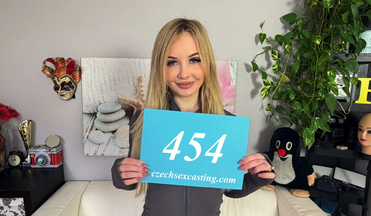 Czech Sex Casting - Baby Kytten [4K/1080p]
